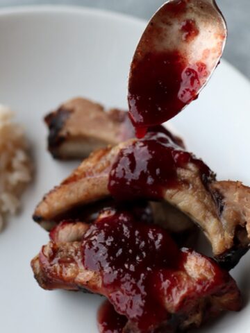 plum catsup on ribs