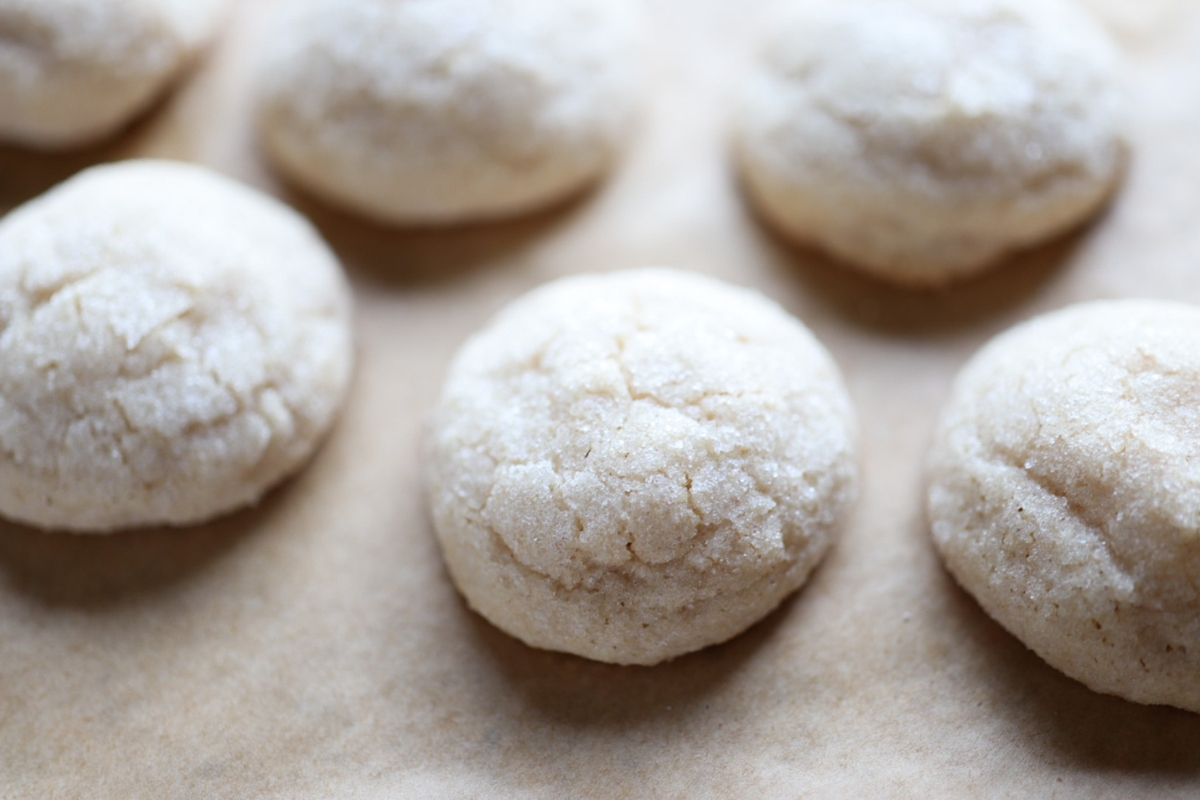 a tray of 1800's cookies cooling on a cookie sheet