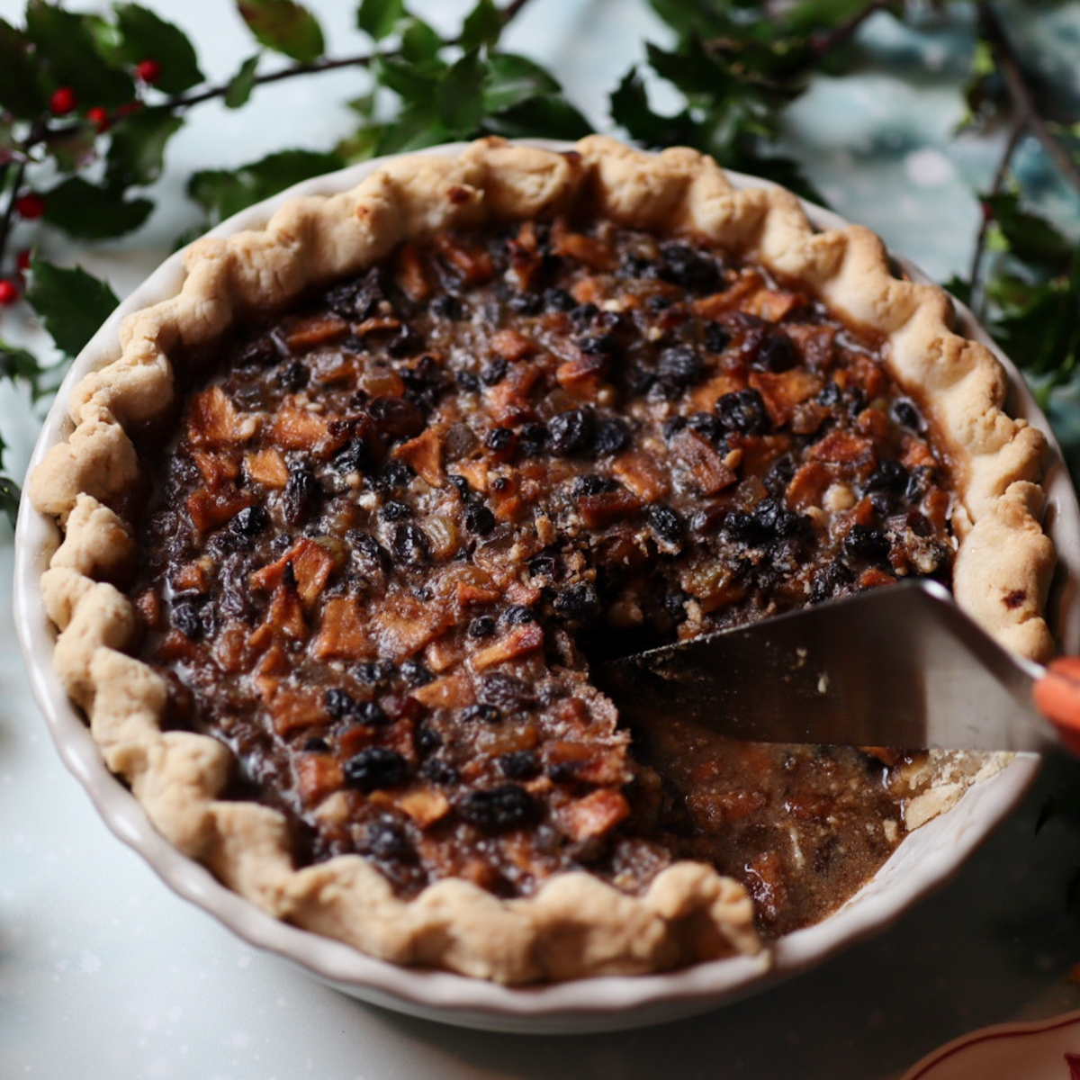 an apple mincemeat pie from an 1800's mince recipe