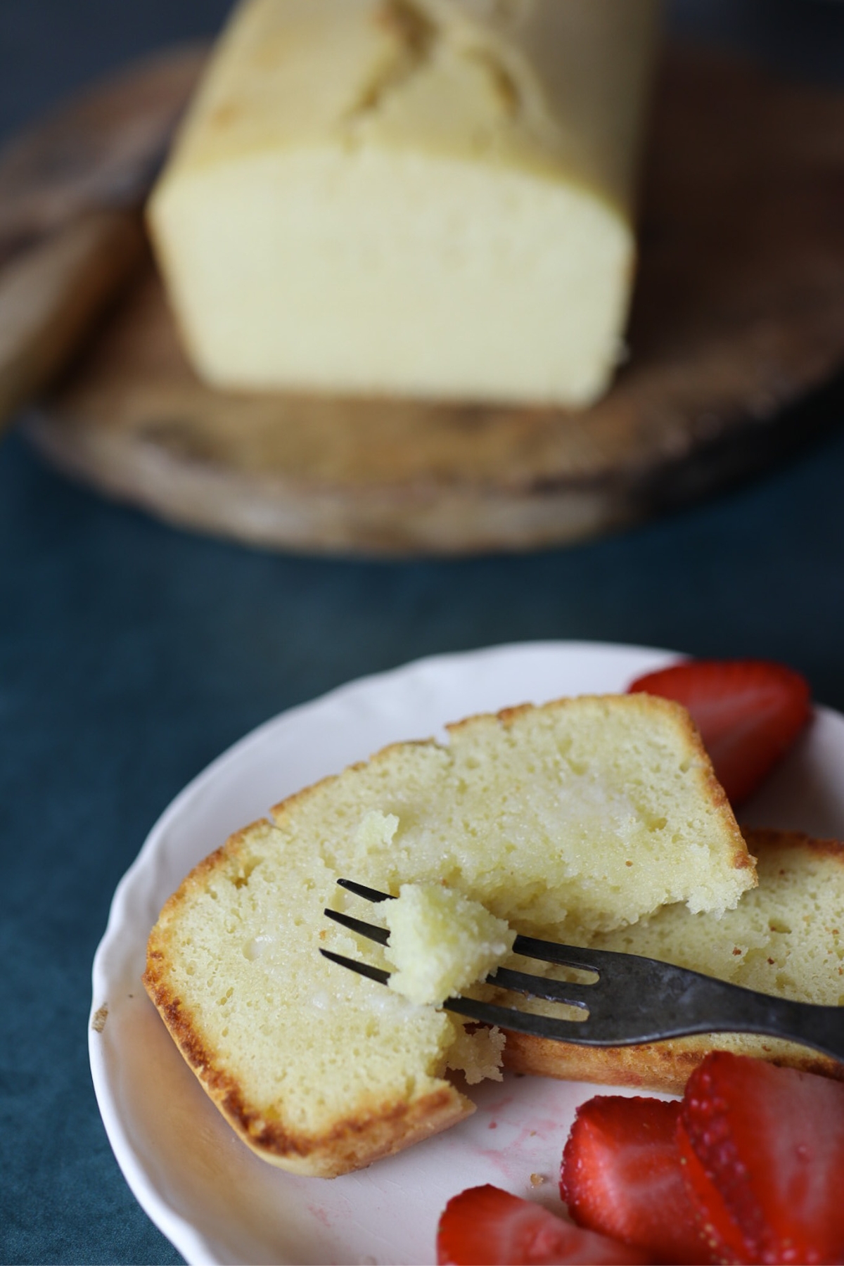 an old fashioned Sally Lunn cake
